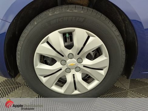 Used 2013 Chevrolet Cruze LS FWD image 35