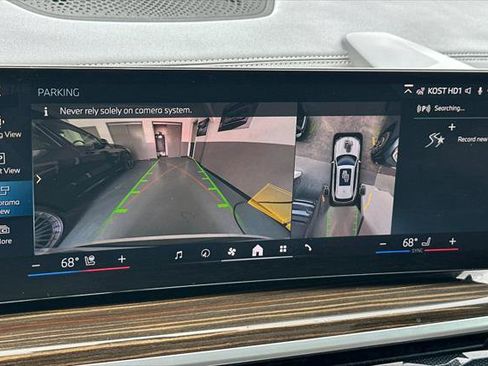 Used 2024 BMW X5 xDrive50e w/ Parking Assistance Package image 19