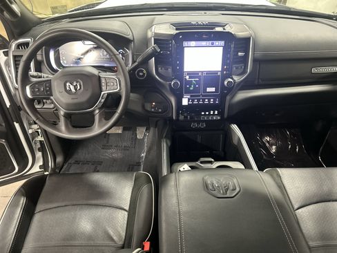 Used 2025 RAM 3500 Laramie w/ Night Edition AWD/4WD image 22