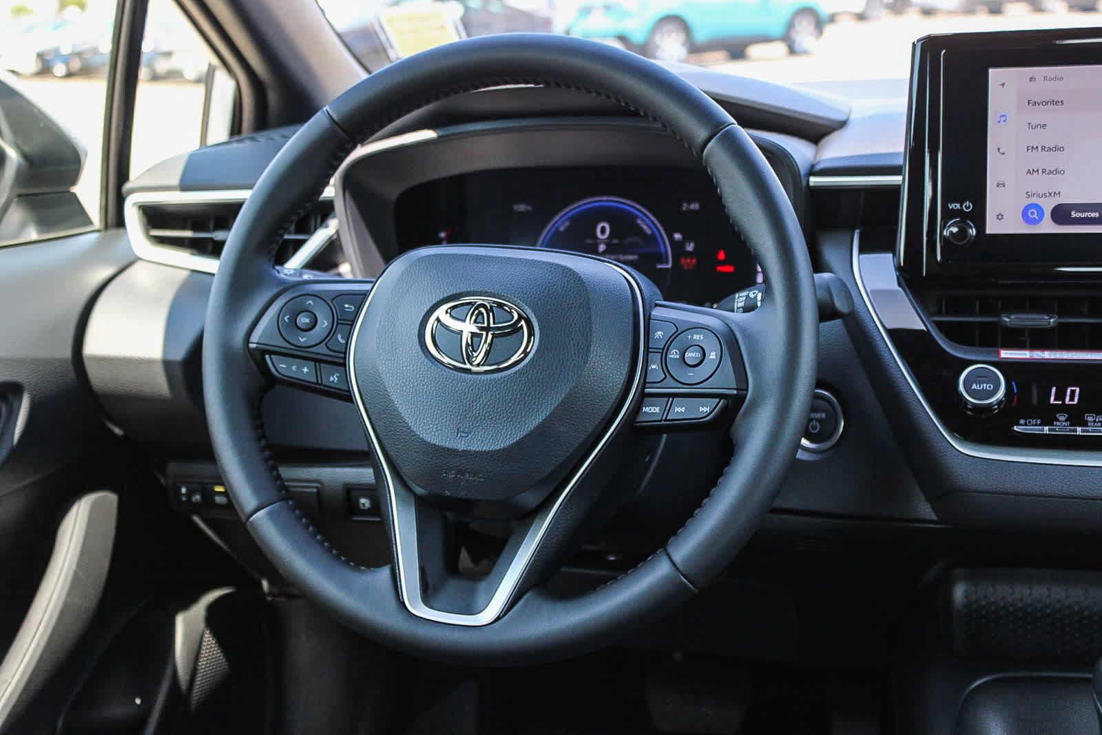 Used 2026 Toyota Corolla SE FWD image 15