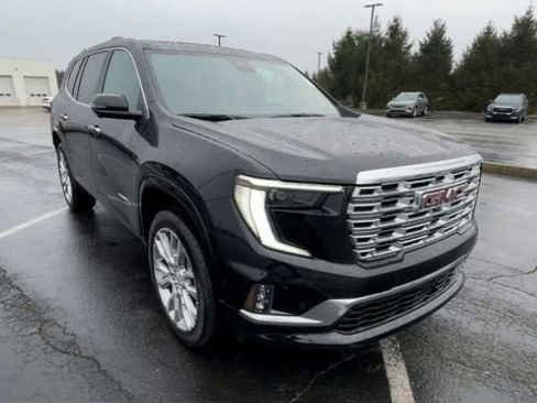 New 2026 GMC Acadia Denali w/ Super Cruise Package image 4