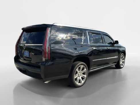 Used 2015 Cadillac Escalade ESV Premium RWD image 5