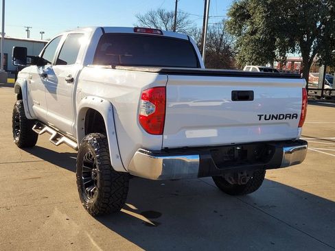 Used 2019 Toyota Tundra SR5 image 3