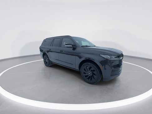 New 2026 Lincoln Navigator L Reserve w/ Jet Appearance Package image 2
