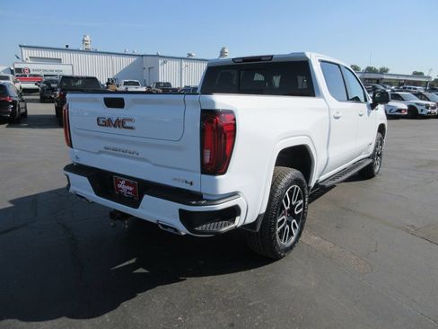 Certified 2025 GMC Sierra 1500 AT4 w/ AT4 Premium Package AWD/4WD image 6