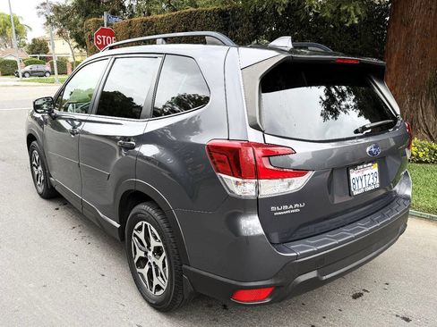 Used 2021 Subaru Forester Premium w/ Popular Package #1 image 5