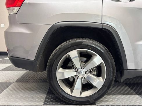 Used 2014 Jeep Grand Cherokee Limited w/ Trailer Tow Group IV AWD/4WD image 7