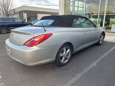 Used 2004 Toyota Solara SLE image 7