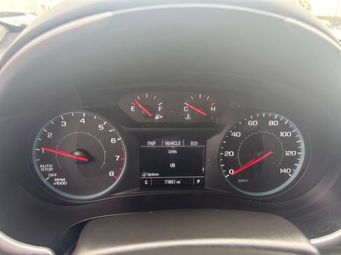 Used 2022 Chevrolet Malibu LT FWD image 19