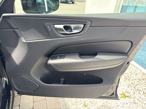 Used 2025 Volvo XC60 B5 Plus w/ Protection Package Premier image 27