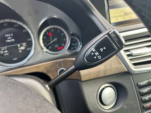 Used 2010 Mercedes-Benz E 350 4MATIC Sedan image 28