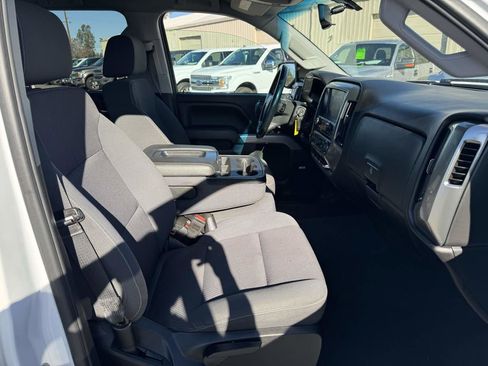Used 2018 Chevrolet Silverado 1500 LT w/ All Star Edition image 16