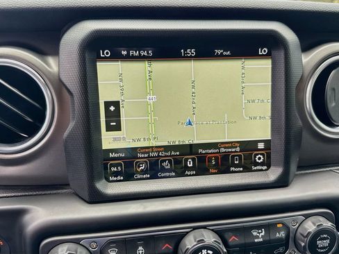 Used 2023 Jeep Wrangler Unlimited Rubicon 4xe w/ Steel Bumper Group AWD/4WD image 14