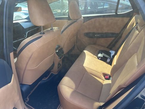 Used 2023 Lexus RZ 450e Premium w/ Technology Package image 5