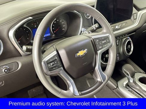 Used 2023 Chevrolet Blazer LT image 14