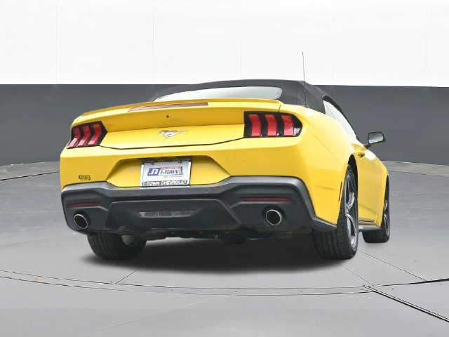 Used 2024 Ford Mustang Premium RWD image 40