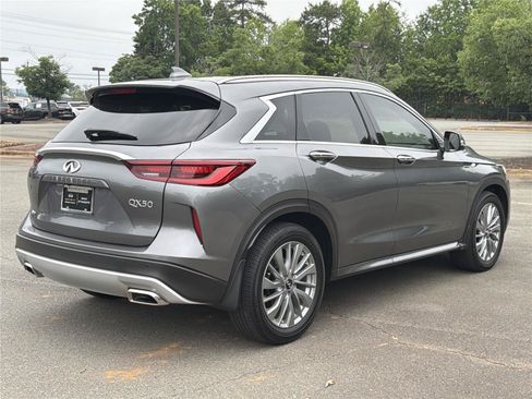 Used 2024 INFINITI QX50 Luxe AWD/4WD image 29