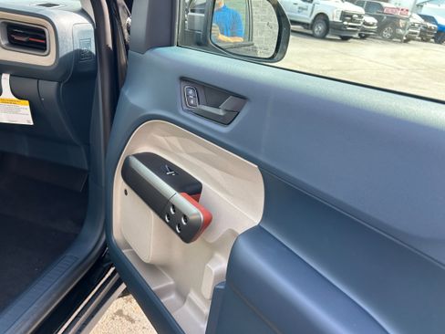 New 2025 Ford Maverick Lariat image 35