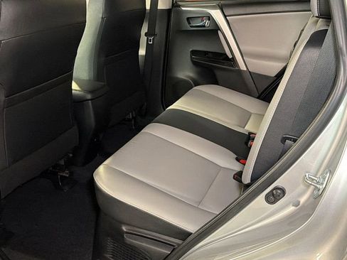 Used 2016 Toyota RAV4 Limited image 16