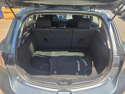 Used 2012 MAZDA MAZDA3 i Touring FWD image 10