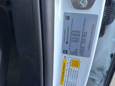 Used 2025 Chevrolet Tahoe High Country image 43