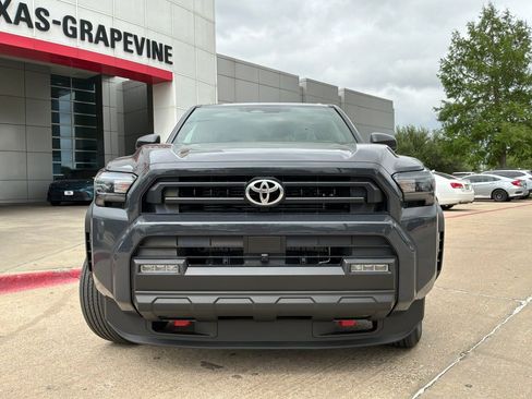 New 2026 Toyota 4Runner SR5 RWD image 3