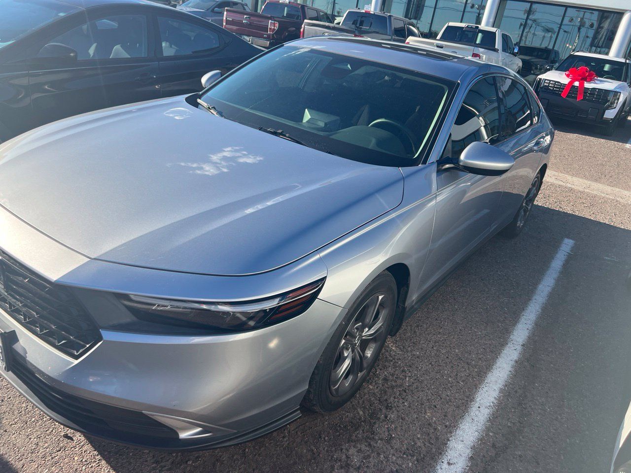 Used 2023 Honda Accord EX image 7