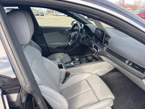Used 2022 Audi A5 2.0T Premium Plus w/ Premium Plus AWD/4WD image 13