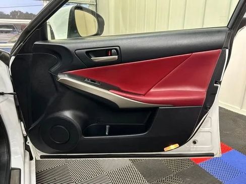 Used 2019 Lexus IS 300 F Sport AWD/4WD image 19