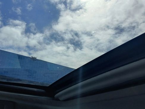 Used 2014 Toyota Avalon Limited image 26