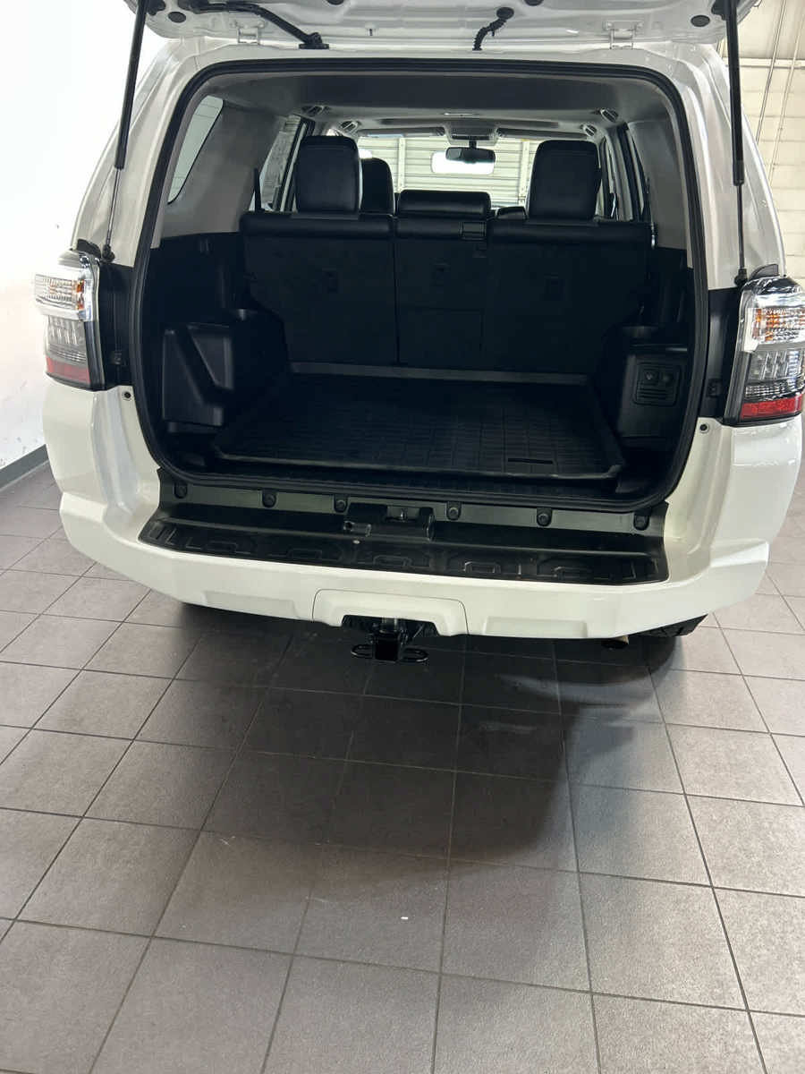 Used 2014 Toyota 4Runner SR5 Premium AWD/4WD image 30