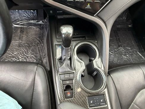 Used 2018 Toyota Camry XLE w/ Protection Package (Q2) FWD image 15