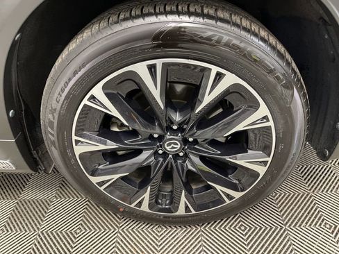 Used 2024 MAZDA CX-90 Plug-In Hybrid w/ Premium Pkg image 38