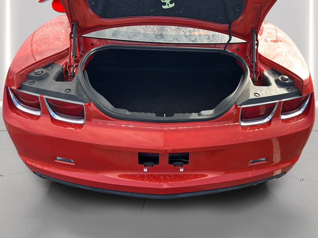 Used 2012 Chevrolet Camaro LS RWD image 20