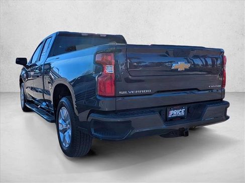 Used 2022 Chevrolet Silverado 1500 Custom w/ Safety Confidence Package image 9