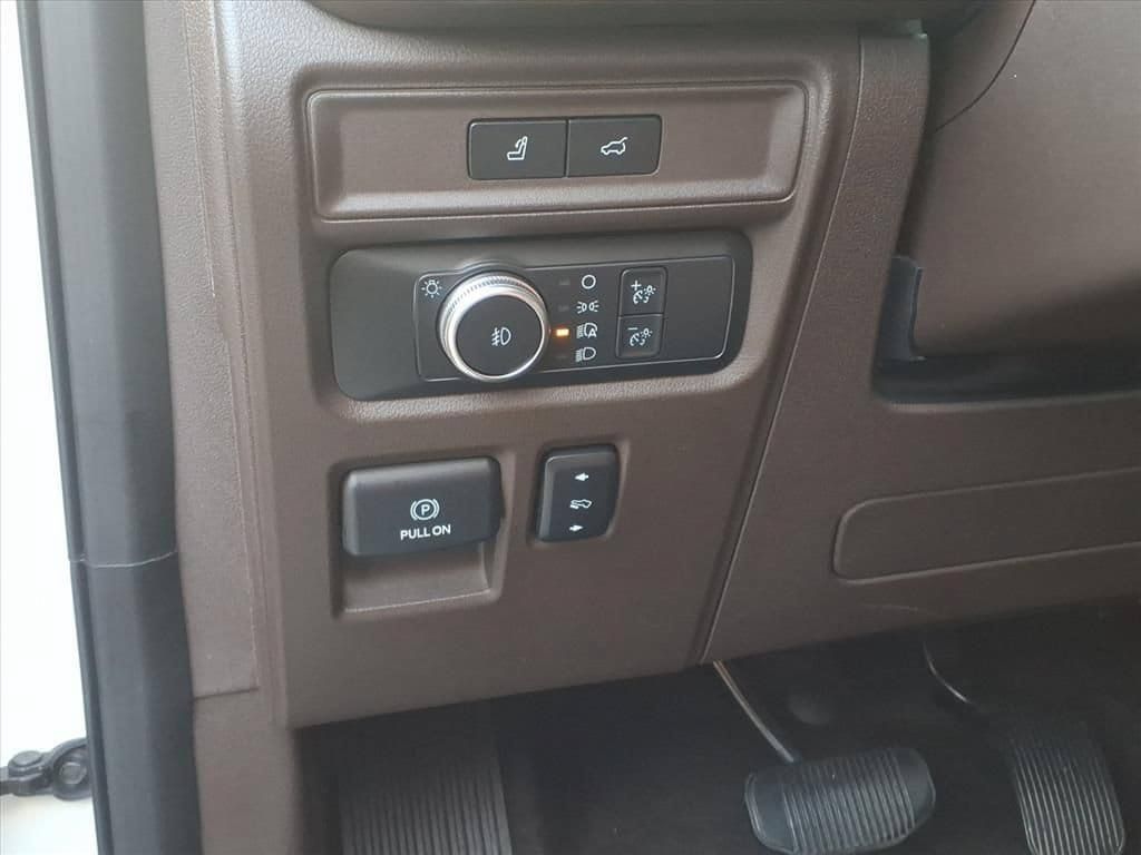 Used 2022 Ford Expedition King Ranch AWD/4WD image 18