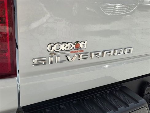 New 2026 Chevrolet Silverado 2500 Custom w/ Custom Convenience Package image 20