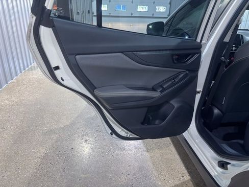 Used 2022 Subaru Crosstrek 2.5i Sport w/ Moonroof Package image 23