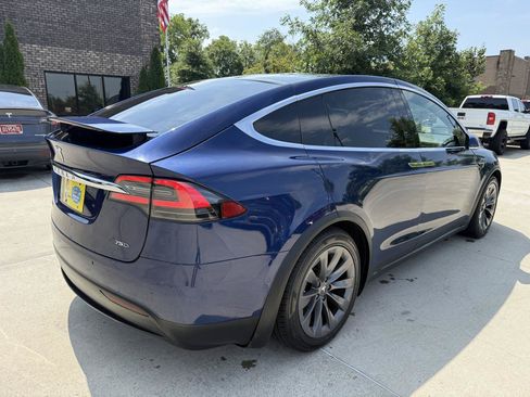 Used 2018 Tesla Model X AWD/4WD image 4