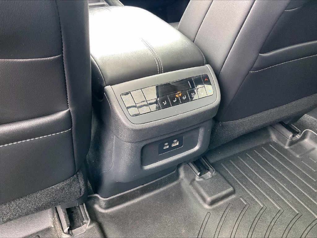 Used 2022 Nissan Pathfinder SL w/ SL Premium Package AWD/4WD image 28