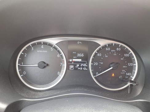 Used 2024 Nissan Kicks S FWD image 17