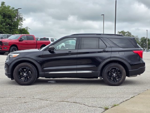 Used 2020 Ford Explorer XLT w/ Comfort Package AWD/4WD image 5