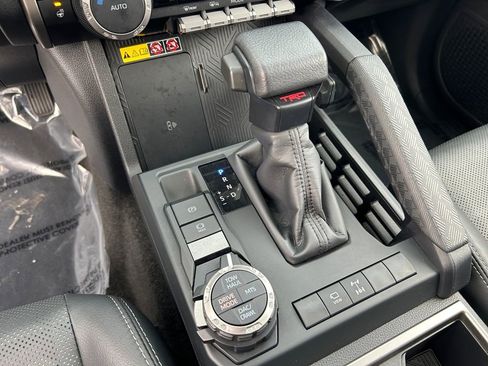 Used 2025 Toyota 4Runner TRD Off-Road Premium image 20