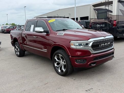 Used 2022 RAM 1500 Limited AWD/4WD image 2