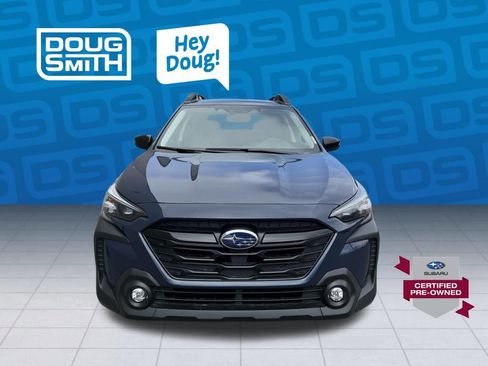 Used 2025 Subaru Outback Onyx Edition AWD/4WD image 3
