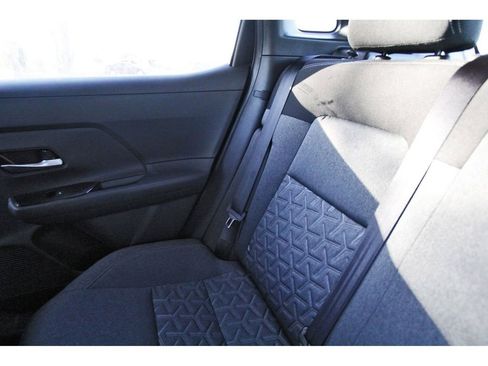 New 2026 Nissan Kicks SV w/ SV Premium Package FWD image 11