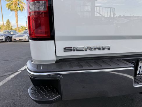 Used 2018 GMC Sierra 1500 SLE w/ SLE Value Package RWD image 22