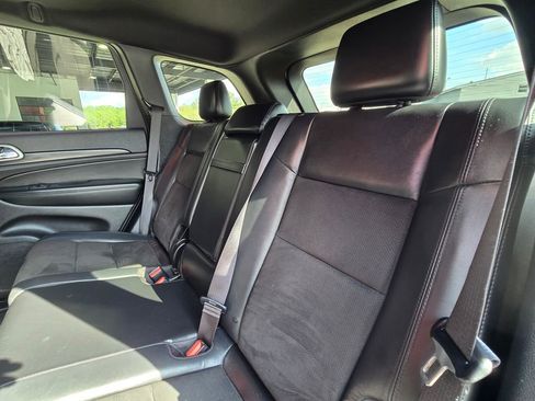 Used 2020 Jeep Grand Cherokee Altitude image 21