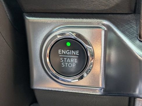 Used 2022 Ford F150 King Ranch w/ Equipment Group 601A High AWD/4WD image 24