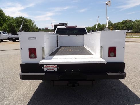 Used 2024 Chevrolet Silverado 3500 LT w/ Convenience Package AWD/4WD image 53